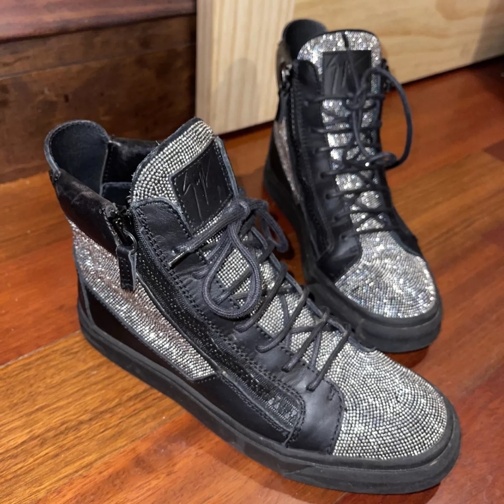 Giuseppe zanotti high top sneakers